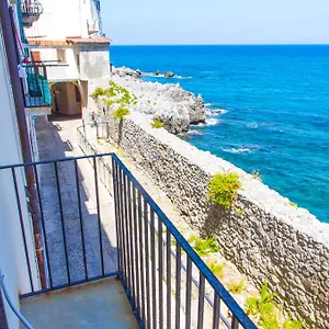 Guest house Ai Candelori, Cefalu
